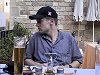 Stephan tijdens het eten